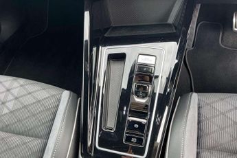 Volkswagen Golf 1.5 eTSI 150 R-Line 5dr DSG