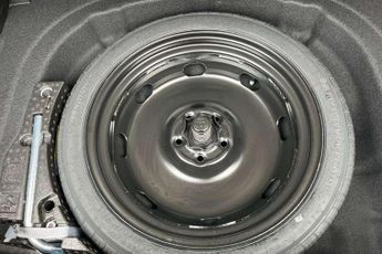 Volkswagen Golf 1.5 eTSI 150 R-Line 5dr DSG