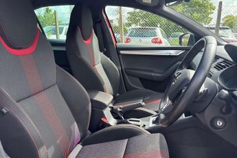 Skoda Octavia 2.0 TDI Sport Line 5dr DSG