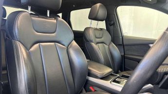 Audi Q7 45 TDI Quattro S Line 5dr Tiptronic