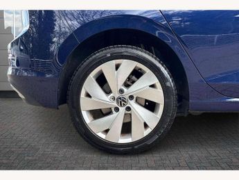 Volkswagen Golf 1.5 eTSI Style 5dr DSG