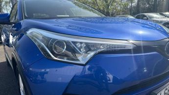Toyota C-HR 1.8 Hybrid Icon 5dr CVT