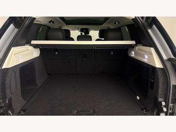 Land Rover Range Rover 3.0 D300 HSE 4dr Auto