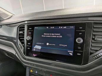 Volkswagen T-Roc 2.0 TDI SEL 5dr DSG