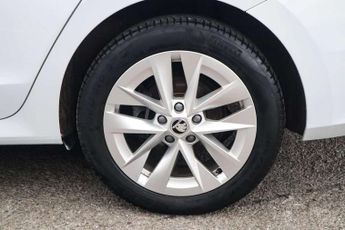 Skoda Octavia Estate 1.4 TSI iV SE Technology DSG 5dr