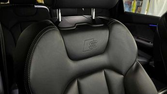 Audi Q7 50 TDI Quattro S Line 5dr Tiptronic