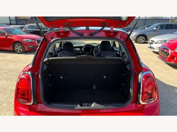 MINI Hatchback 1.5 Cooper II 3dr Auto