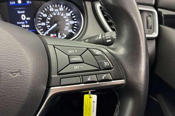 Nissan Qashqai 1.3 DiG-T 160 Acenta Premium 5dr DCT