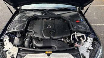 Mercedes-Benz C-Class Estate C220d AMG Line Premium 5dr Auto