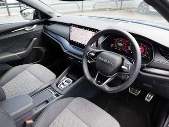 Skoda Octavia Estate 1.5 TSI 150 e-TEC Sportline 5dr DSG