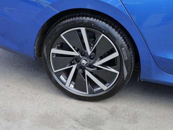 Skoda Octavia Estate 1.5 TSI 150 e-TEC Sportline 5dr DSG