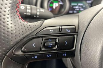 Toyota Yaris 1.5 Hybrid GR Sport 5dr CVT