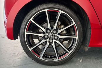 Toyota Yaris 1.5 Hybrid GR Sport 5dr CVT