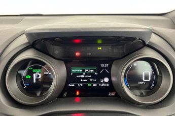Toyota Yaris 1.5 Hybrid GR Sport 5dr CVT