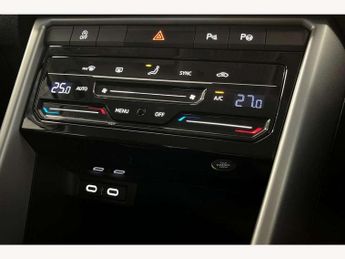 Volkswagen T-Roc 1.5 TSI Match 5dr DSG
