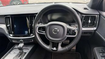 Volvo S60 2.0 T5 R DESIGN Plus 4dr Auto
