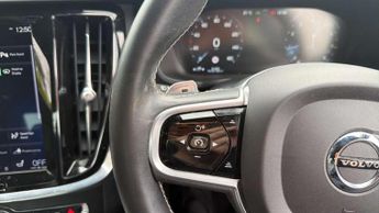 Volvo S60 2.0 T5 R DESIGN Plus 4dr Auto