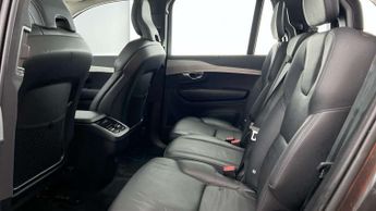 Volvo XC90 2.0 B5D [235] Plus Dark 5dr AWD Geartronic