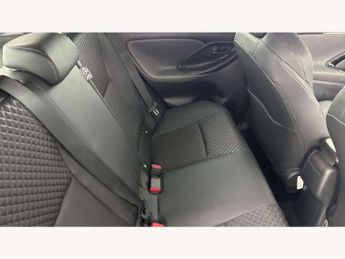 Toyota Yaris 1.5 Hybrid Dynamic 5dr CVT
