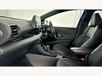 Toyota Yaris 1.5 Hybrid Dynamic 5dr CVT