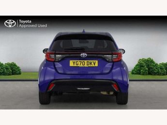 Toyota Yaris 1.5 Hybrid Dynamic 5dr CVT