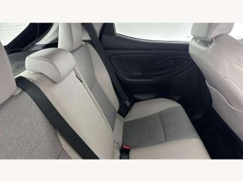 Toyota Yaris 1.5 Hybrid Excel 5dr CVT
