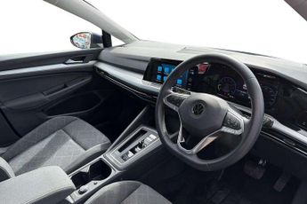 Volkswagen Golf 1.0 eTSI Life 5dr DSG