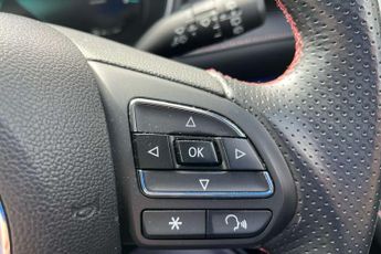 MG HS 1.5 T-GDI PHEV Exclusive 5dr Auto