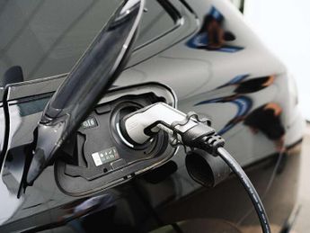 Peugeot 2008 1.2 Hybrid 136 GT 5dr e-DSC6