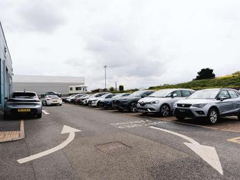 Peugeot 5008 1.2 Hybrid 136 GT 5dr e-DSC6