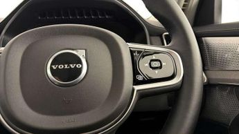 Volvo XC90 2.0 B5P Ultra Dark 5dr AWD Geartronic