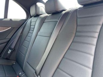 Mercedes-Benz E-Class E400d 4Matic AMG Line Premium 4dr 9G-Tronic