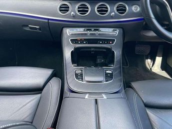 Mercedes-Benz E-Class E400d 4Matic AMG Line Premium 4dr 9G-Tronic