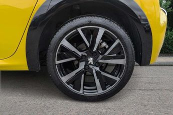 Peugeot 208 1.2 PureTech 130 GT 5dr EAT8