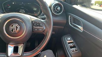MG HS 1.5 T-GDI Excite 5dr DCT