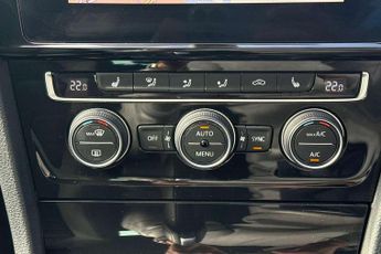 Volkswagen Golf 1.5 TSI EVO 150 GT Edition 5dr DSG