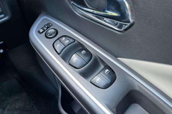 Nissan Micra 1.0 IG-T 92 Tekna 5dr CVT