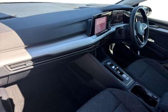 Volkswagen Golf 2.0 TDI Life 5dr DSG