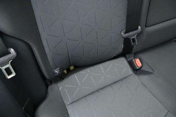 Toyota RAV4 2.5 VVT-i Hybrid Design 5dr CVT