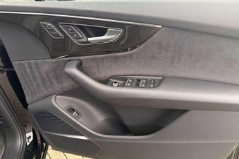 Audi Q7 50 TDI Quattro Black Edition 5dr Tiptronic