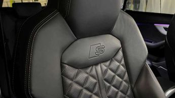 Audi Q8 60 TFSI e Quattro Competition Vorsp 5dr Tiptronic