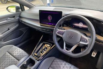 Volkswagen Golf 1.5 eTSI 150 Black Edition 5dr DSG