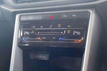 Volkswagen T-Roc 1.5 TSI Life 5dr DSG