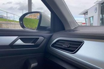Volkswagen T-Roc 1.5 TSI Life 5dr DSG
