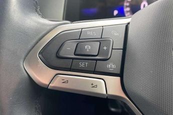 Volkswagen T-Roc 1.5 TSI Life 5dr DSG