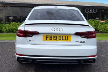 Audi A4 45 TFSI Quattro Black Edition 4dr S Tronic
