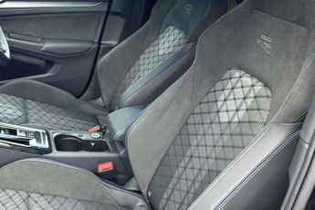 Volkswagen Golf TDi 2.0 TDI 150 Black Edition 5dr DSG