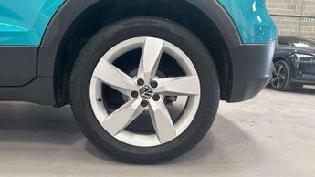 Volkswagen T-Cross 1.0 TSI 110 SEL 5dr DSG