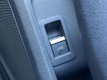 Audi A4 35 TFSI Technik 4dr S Tronic