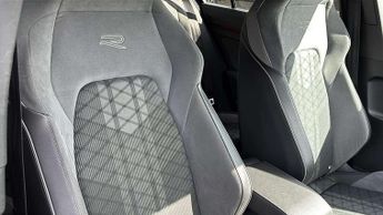 Volkswagen Golf 1.5 eTSI 150 R-Line 5dr DSG